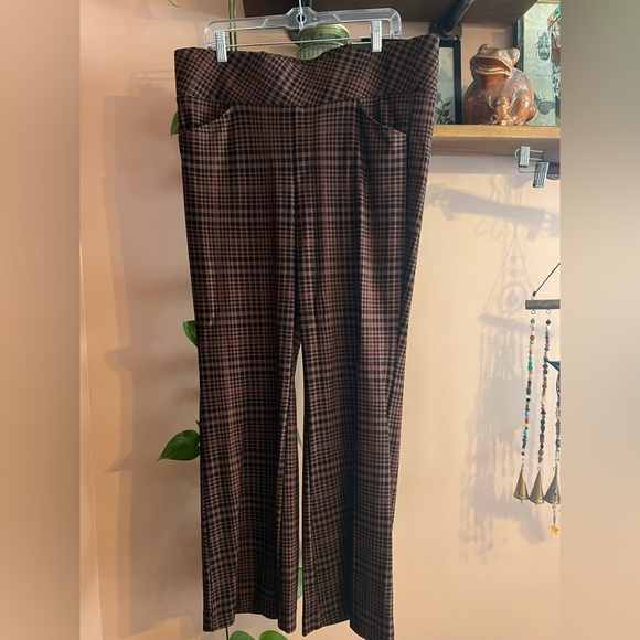 torrid Pants - NWT Torrid Plaid Women's Pointe Pants